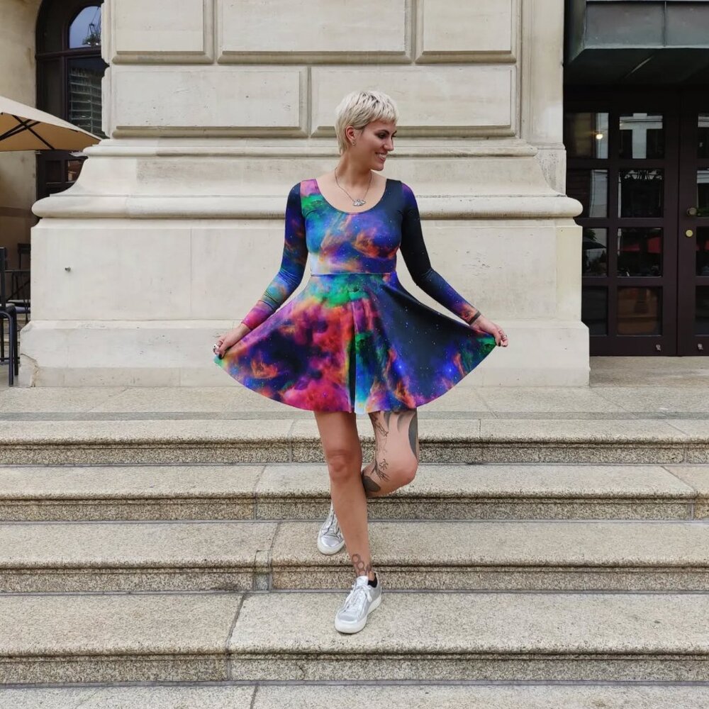 Meet your Posher, Mel.